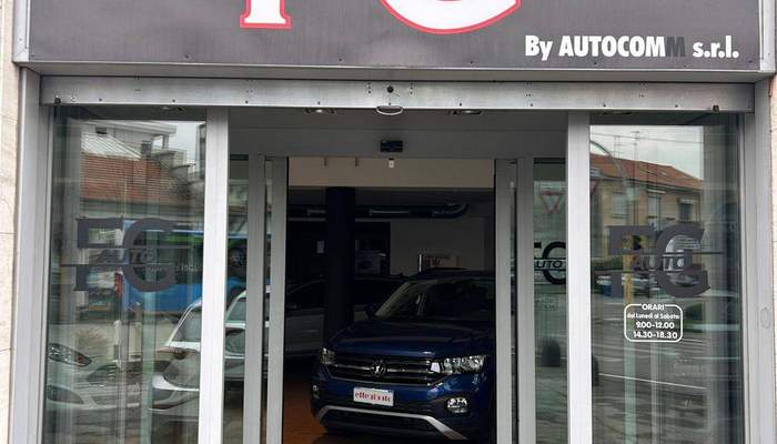 EFFEGI AUTO