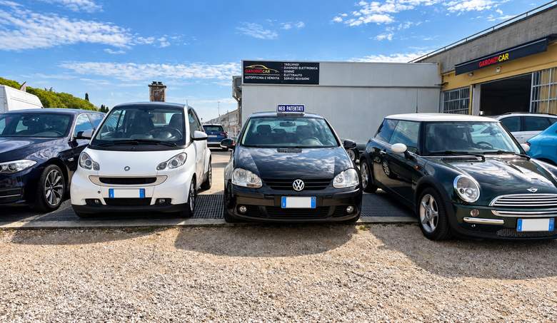 Trova la *tua prossima auto*