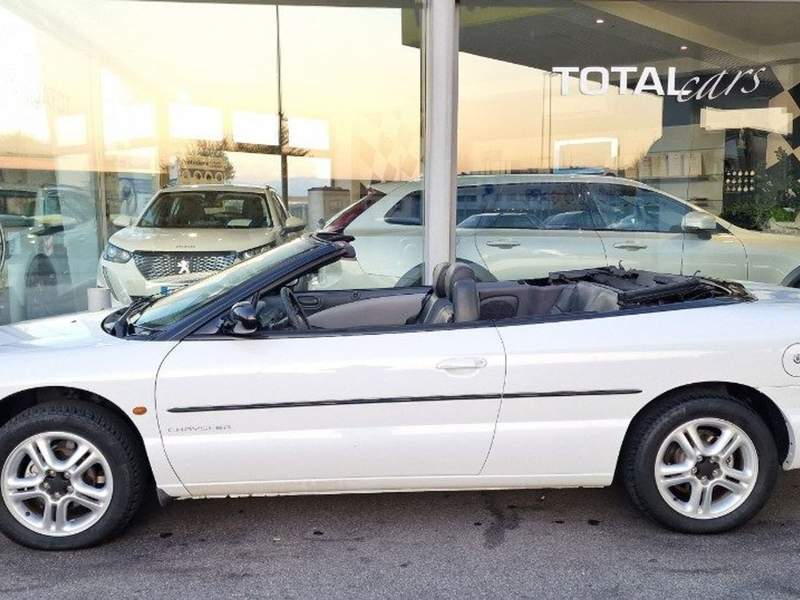 Chrysler Stratus