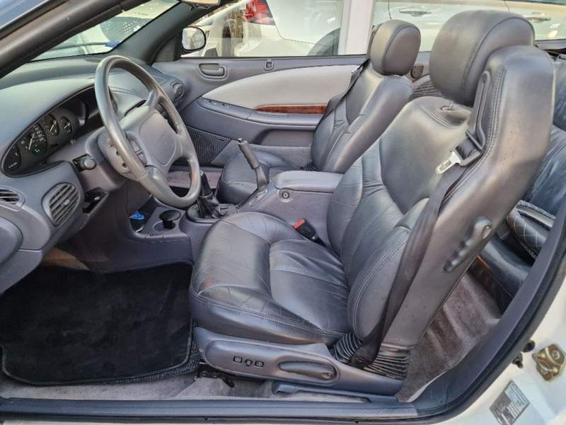 Chrysler Stratus