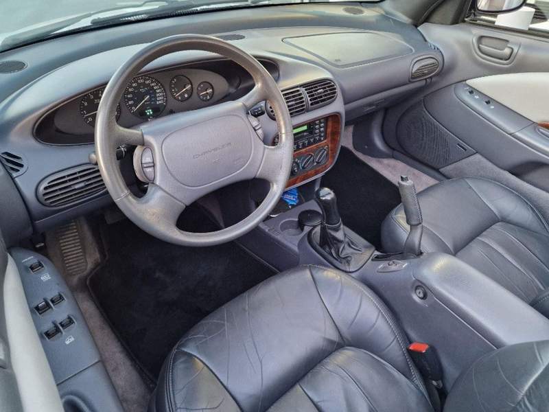Chrysler Stratus