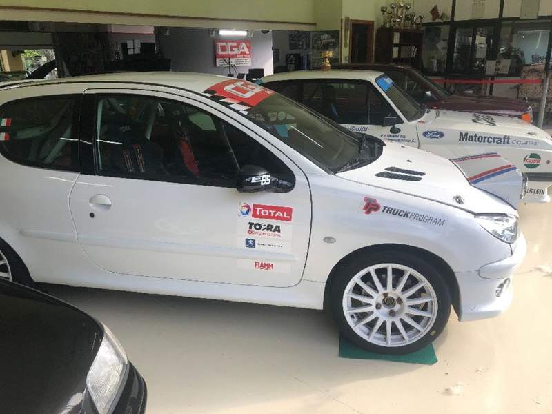 Peugeot 206
