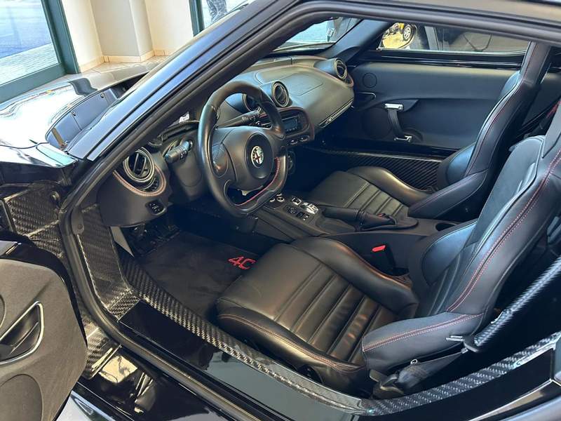 Alfa Romeo 4C