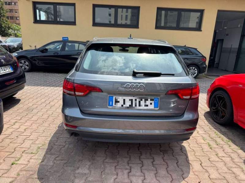 Audi A4