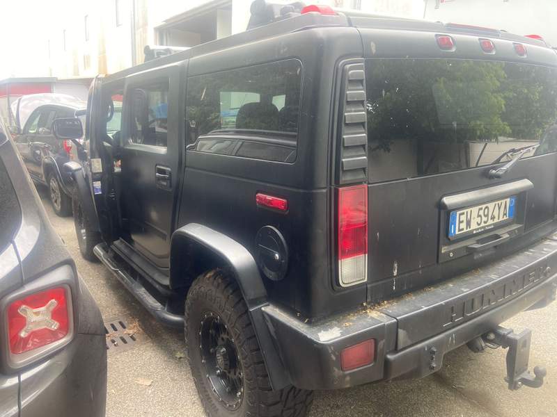 Hummer H2
