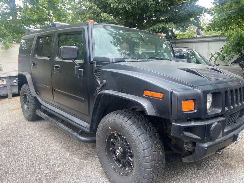 Hummer H2