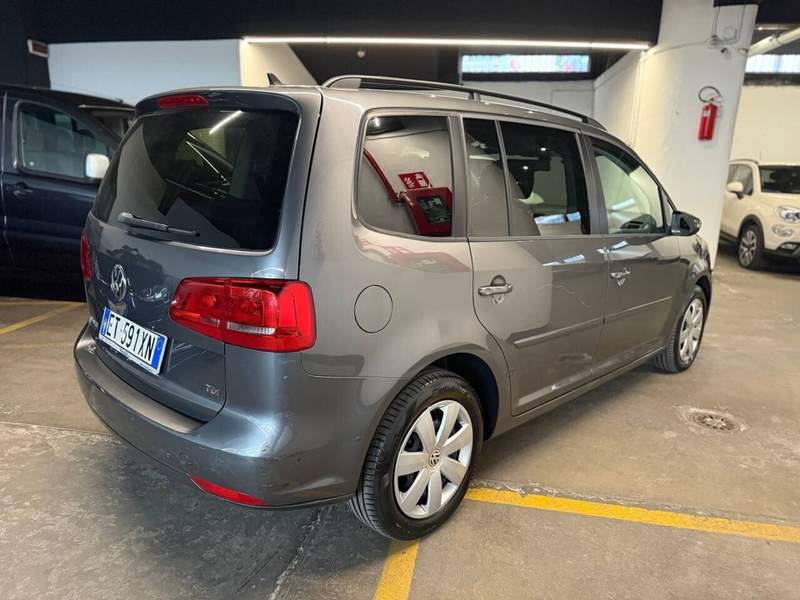 Volkswagen Touran