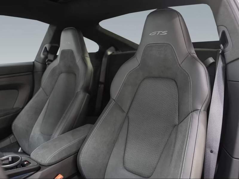 Porsche 911 (992)