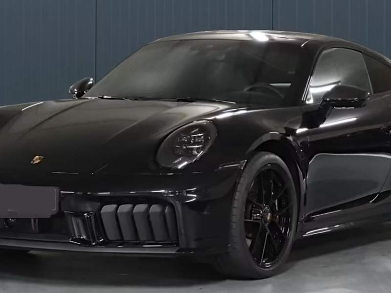 Porsche 911 (992)