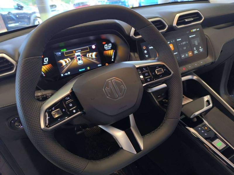 MG ZS
