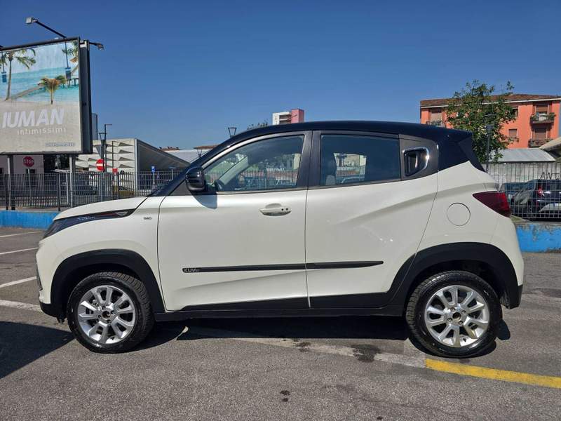 Mahindra KUV100