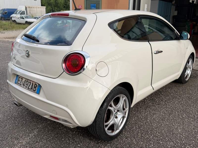 Alfa Romeo MiTo