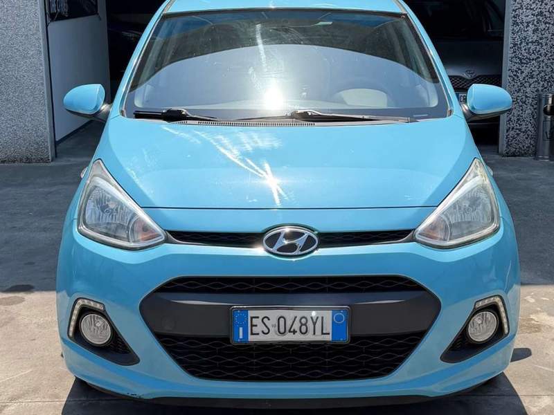 Hyundai i10