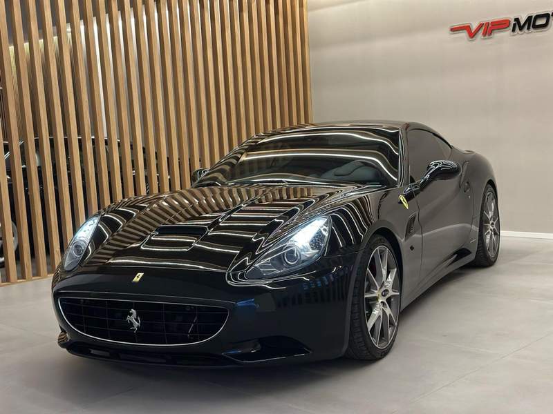 Ferrari California