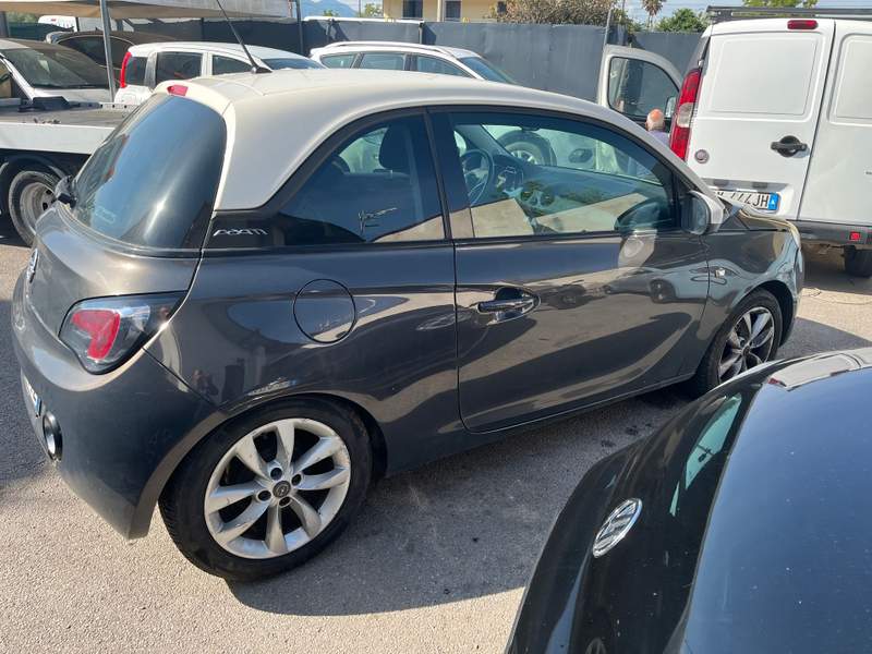 Opel Adam