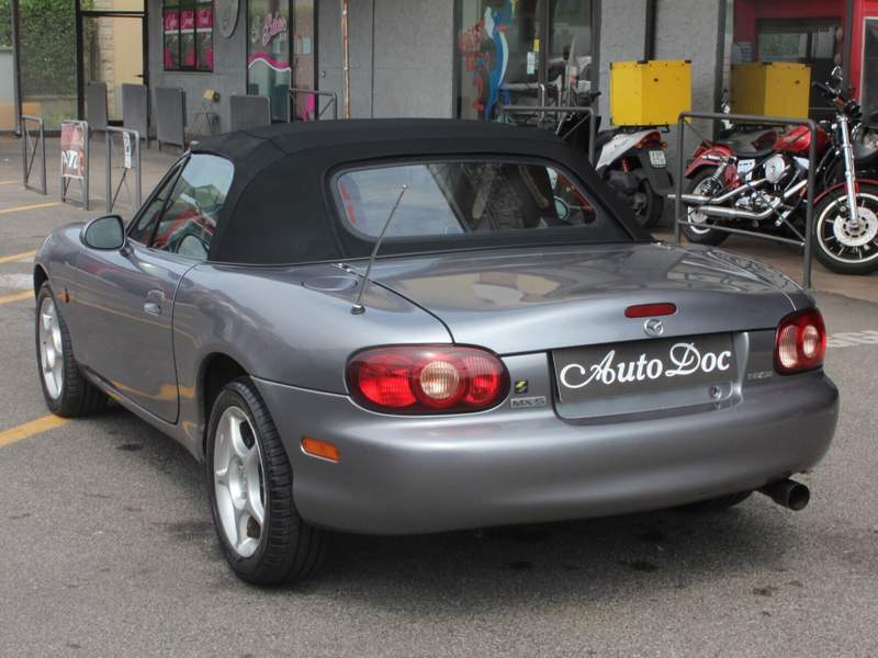 Mazda MX-5
