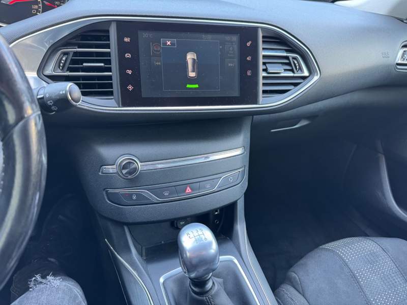 Peugeot 308
