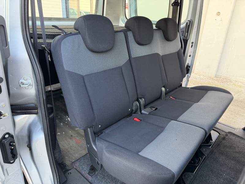 Nissan NV200