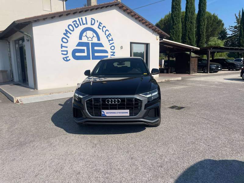 Audi Q8