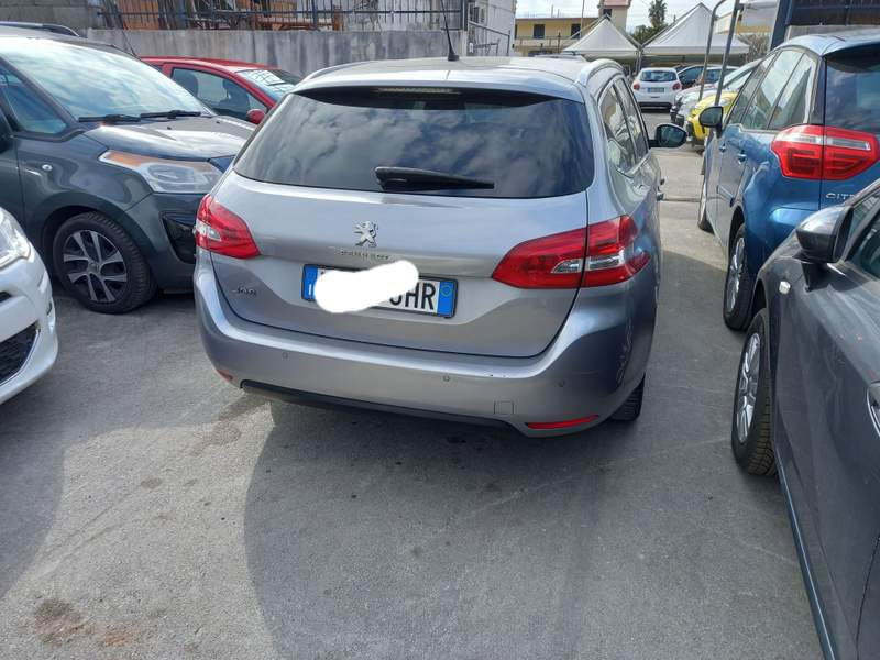 Peugeot 308