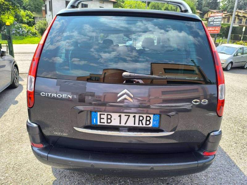Citroen C8