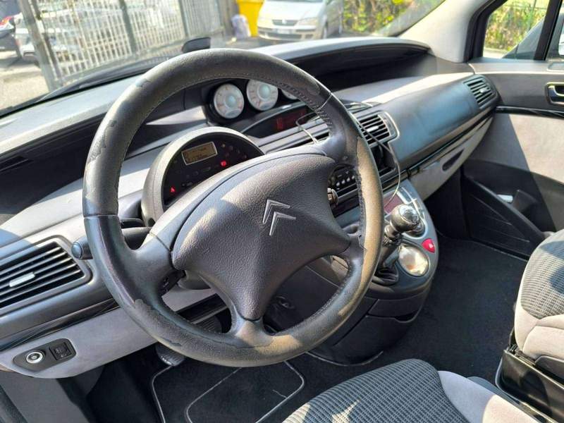 Citroen C8