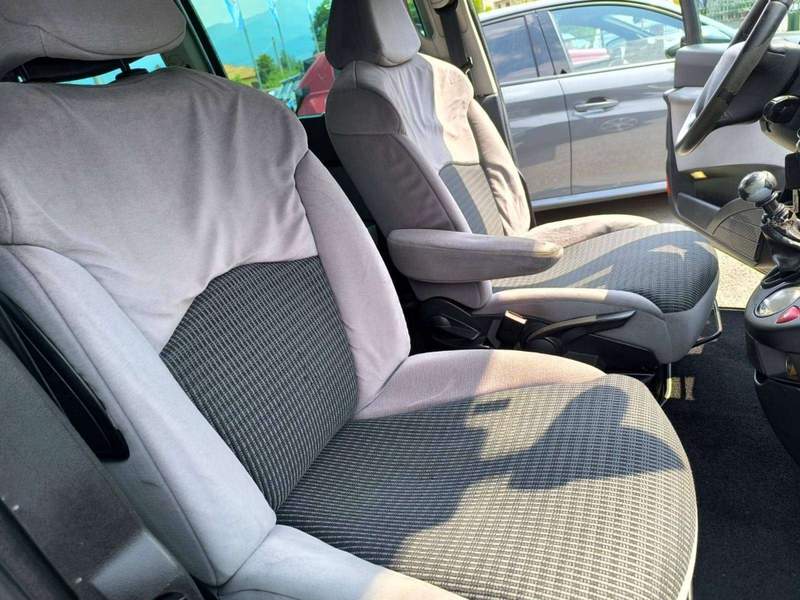 Citroen C8