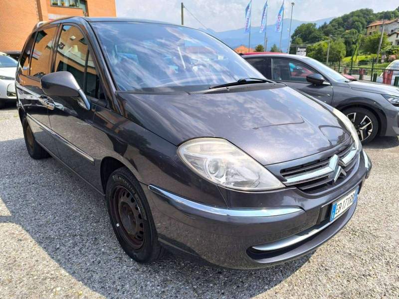 Citroen C8