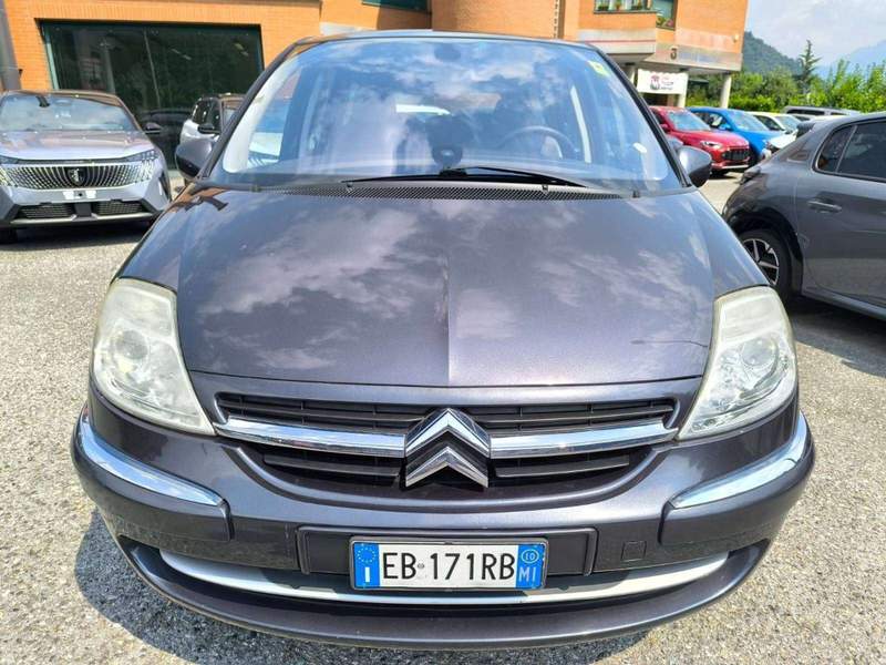 Citroen C8