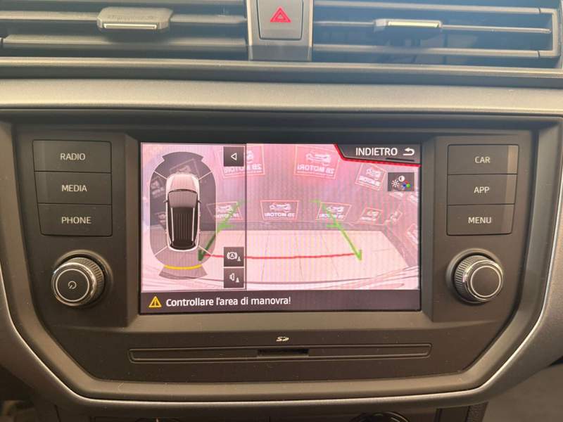Seat Arona