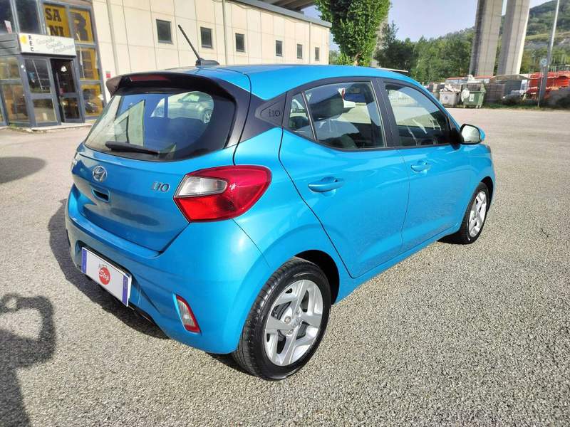 Hyundai i10