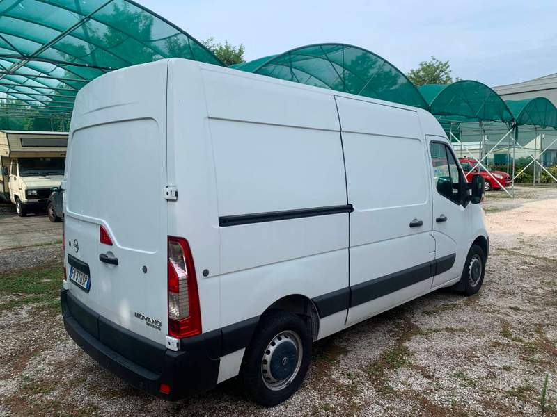 Opel Movano