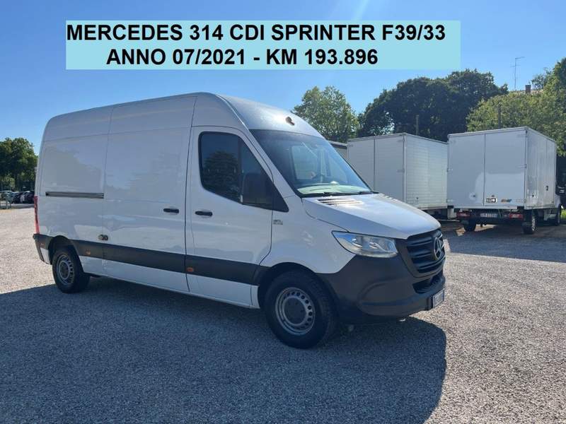 Mercedes-Benz Sprinter