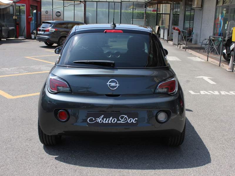 Opel Adam