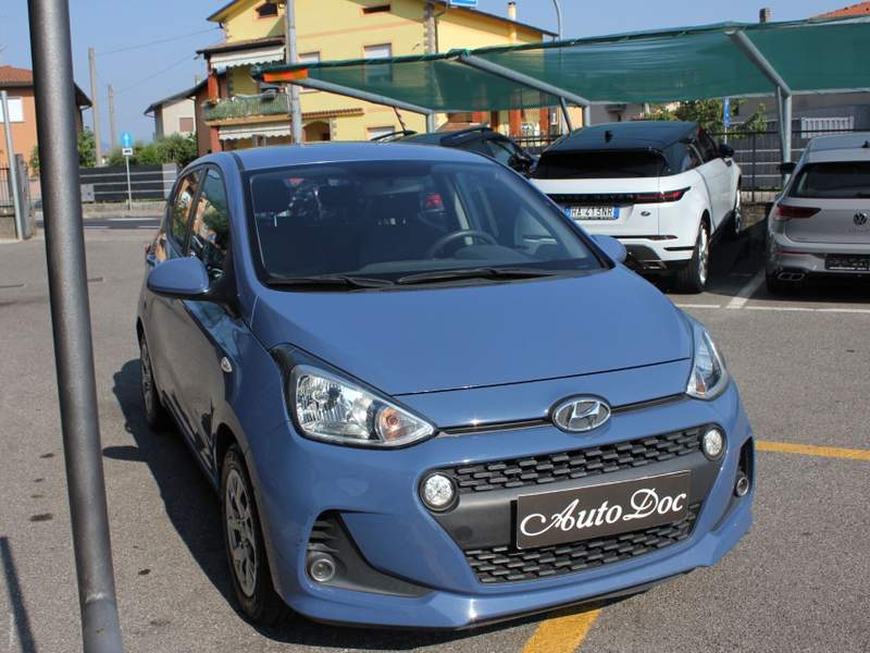 Hyundai i10