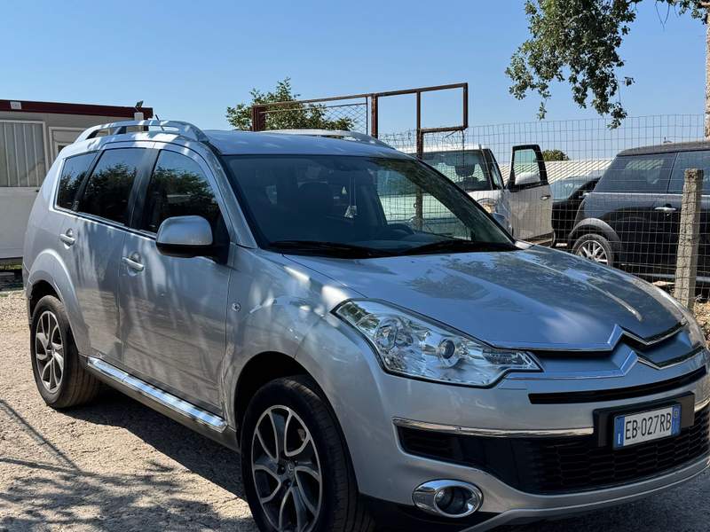 Citroen C-Crosser