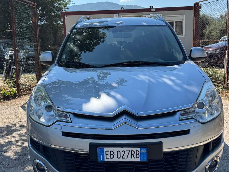 Citroen C-Crosser