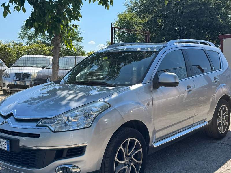 Citroen C-Crosser