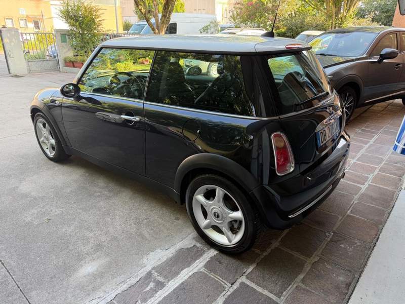 MINI One