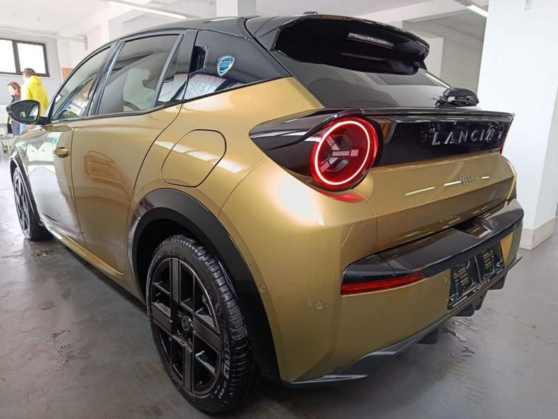 Lancia Ypsilon