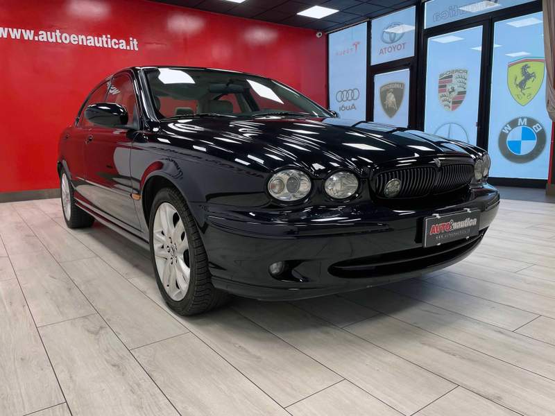 Jaguar X-Type