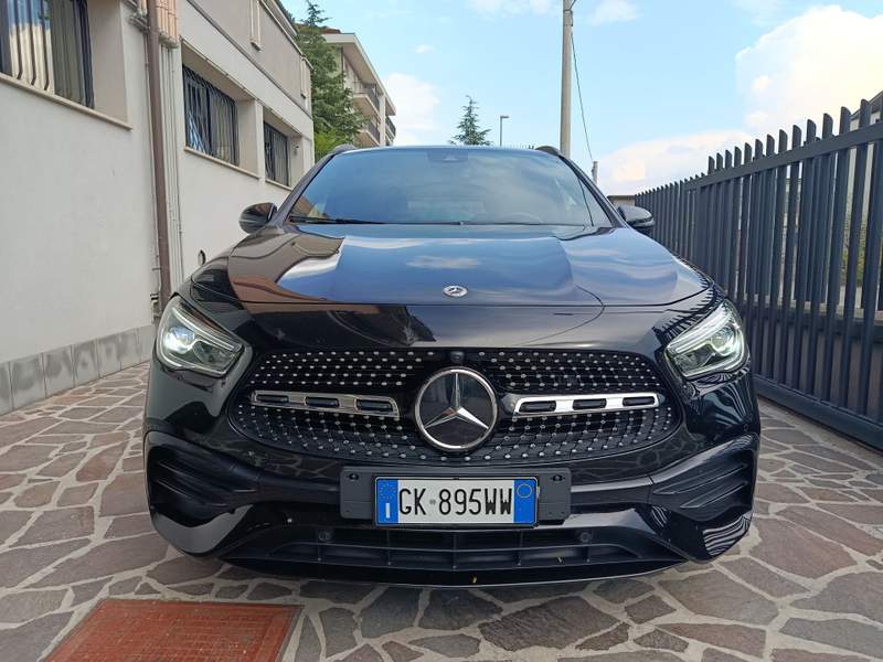 Mercedes-Benz GLA
