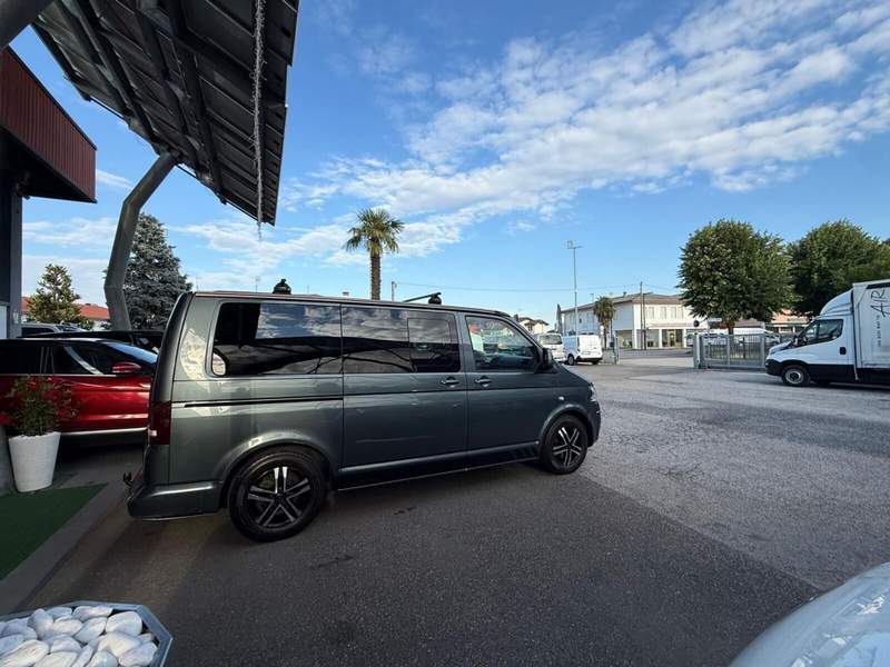 Volkswagen Multivan