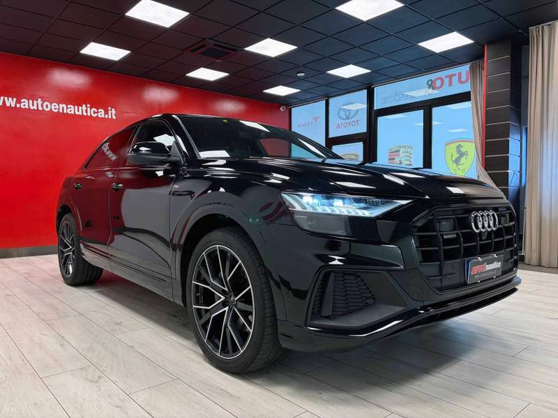 Audi Q8