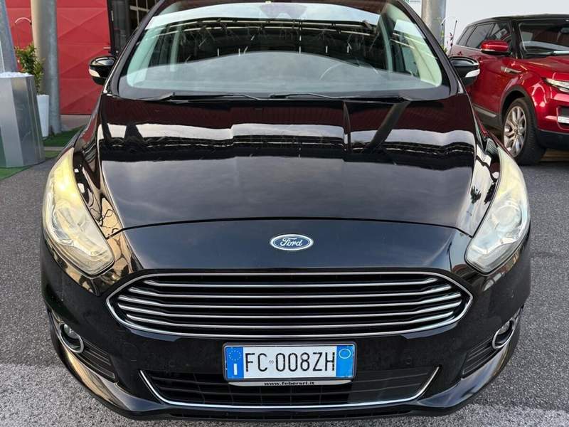 Ford S-Max