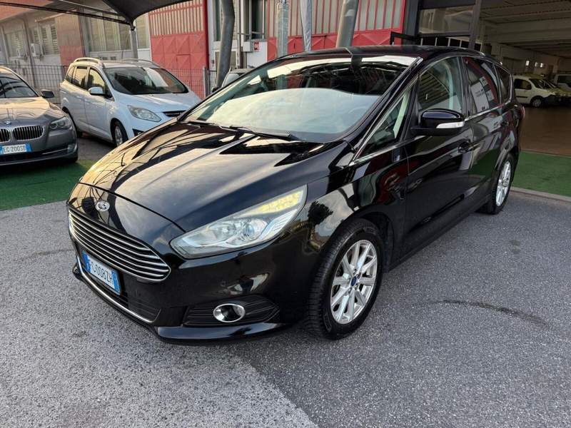 Ford S-Max