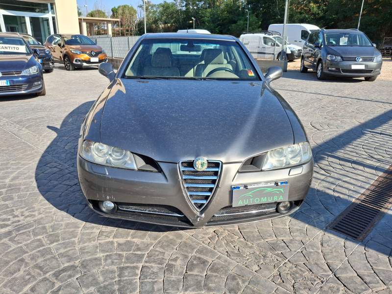 Alfa Romeo 166