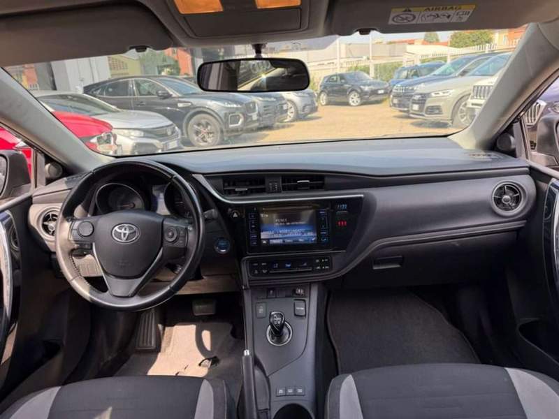 Toyota Auris