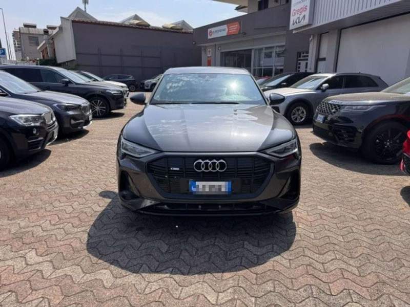 Audi e-tron