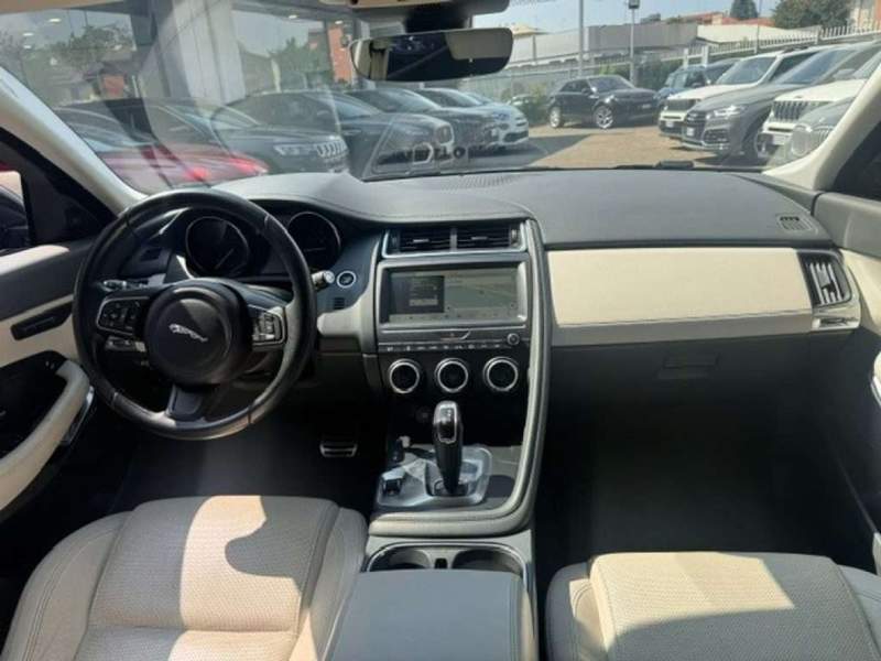 Jaguar E-Pace